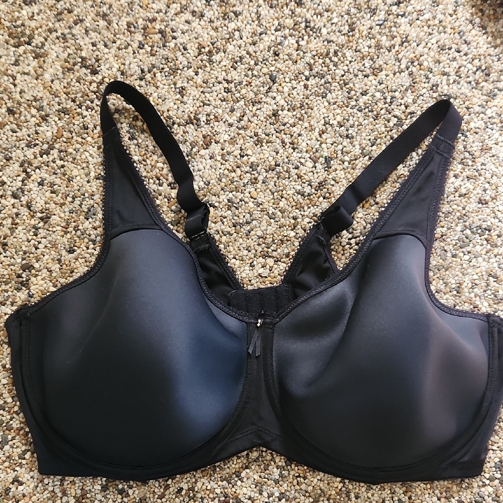 Wacoal Black Women's Bra, size 46D